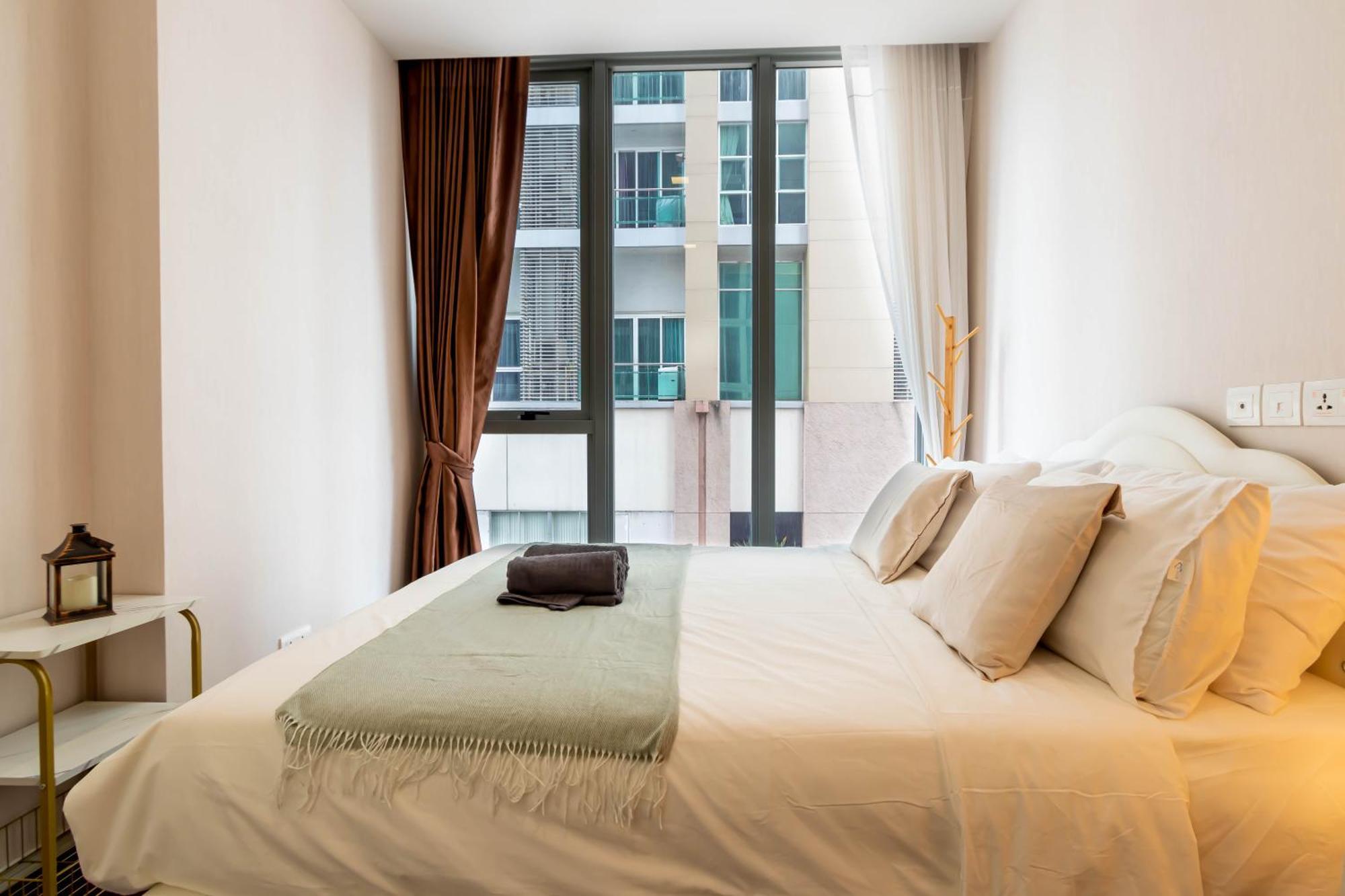 Hyde Sukhumvit 11 Branded Suites กรุงเทพมหานคร ภายนอก รูปภาพ